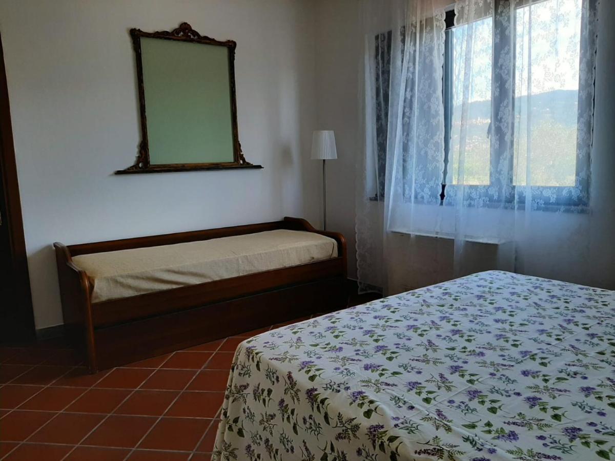 Agriturismo Calendiluna Luni Eksteriør billede